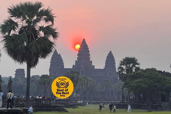 Angkor Wat Sunrise & All Highlight Angkor Temple Private Day Tour - Bayon gives the morning its strongest character