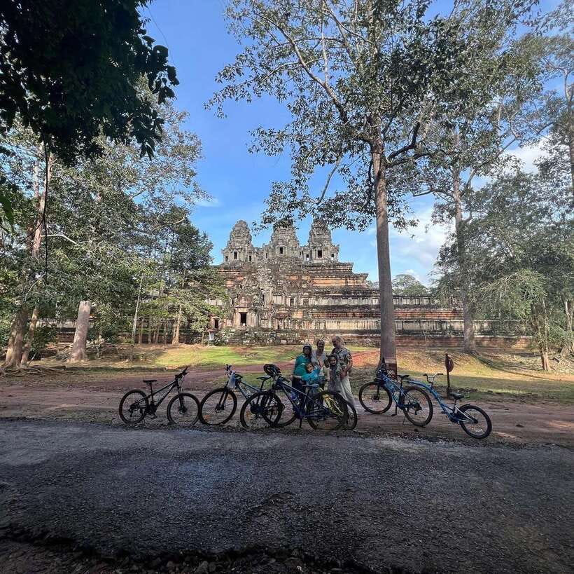 Angkor Wat Sunrise Bike Tour With Lunch Included - 4:30 am at Angkor Wat for the main event