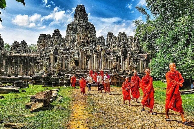 Angkor Wat Sunrise: Exclusive Private Tour! - The private format and daily comfort