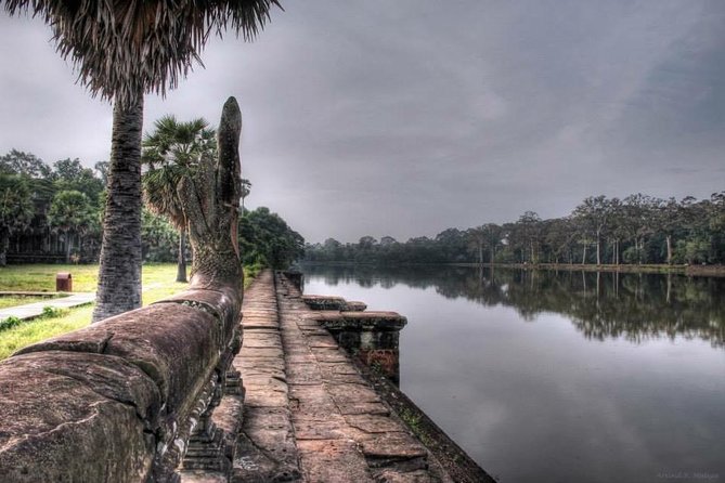 Angkor Wat Sunrise Experience – Ultimate 1-Day Guided Temple Tour - Angkor Wat: three hours with Cambodia’s great symbol