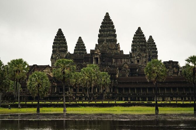 Angkor Wat Sunrise Experience – Ultimate 1-Day Guided Temple Tour - Who should book this Angkor day