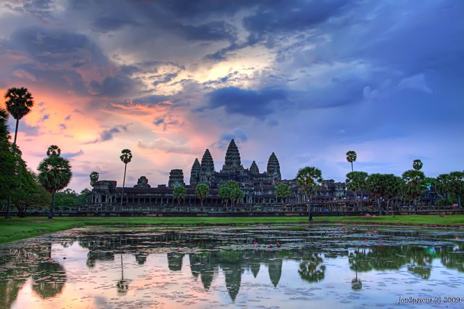 Angkor Wat Sunrise or Sunset Tour with Guide from Siem Reap - Four things to know before you book