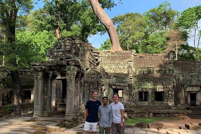 Angkor Wat: Sunrise or Sunset Tours with Tuk Tuk - What the $32 price really covers
