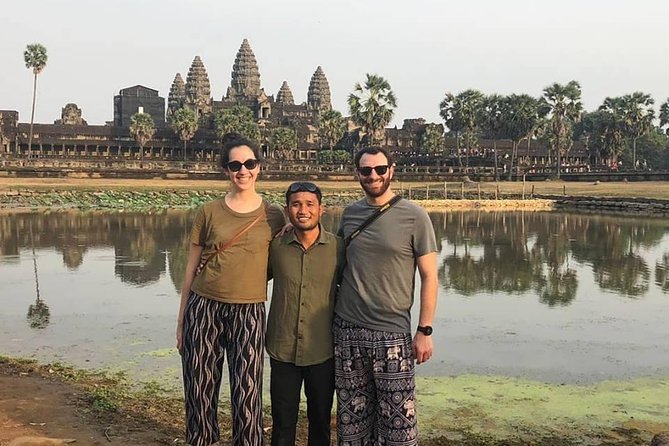 Angkor Wat: Sunrise or Sunset Tours with Tuk Tuk - Sunrise, sunset, and the timing question