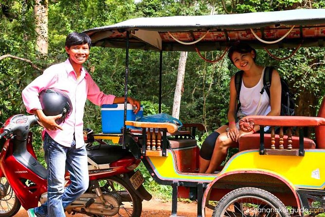 Angkor Wat Sunrise Private Tour via Tuk Tuk from Siem Reap - Entering Angkor Thom through the South Gate