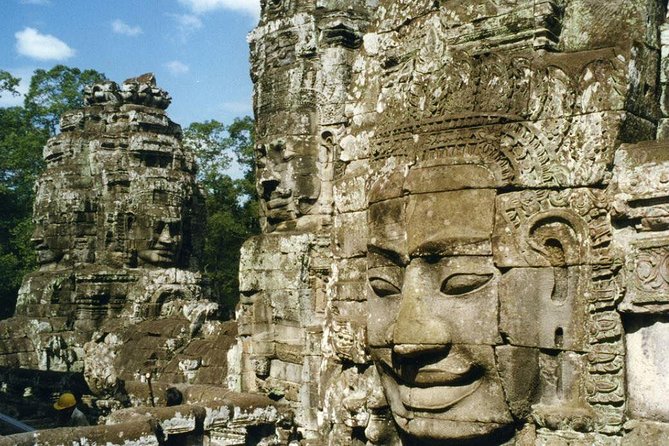 Angkor Wat Sunrise/Set Offbeat Tour by Jeep - Ta Prohm: the Tomb Raider temple