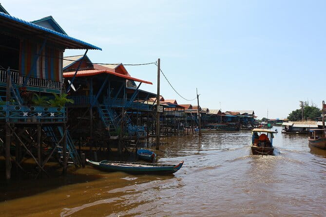 Angkor Wat Sunrise Small-Group 1-Day Tour from Siem Reap - What the guides add to the morning