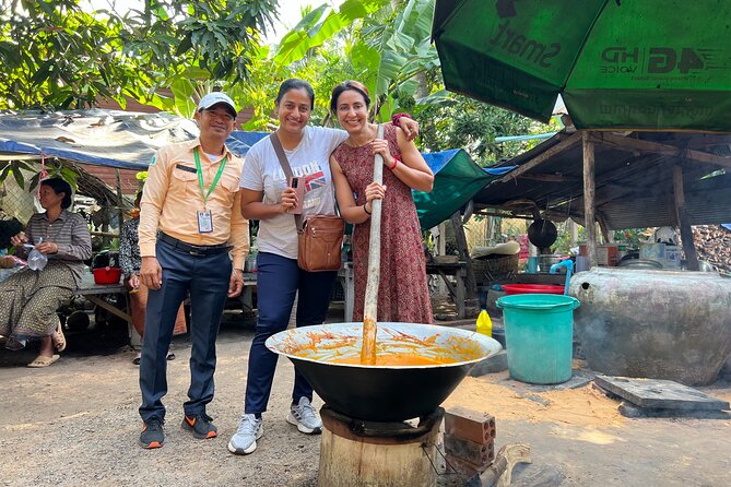 Angkor Wat Sunrise Small Group Tour With Breakfast - How the small-group format affects the day