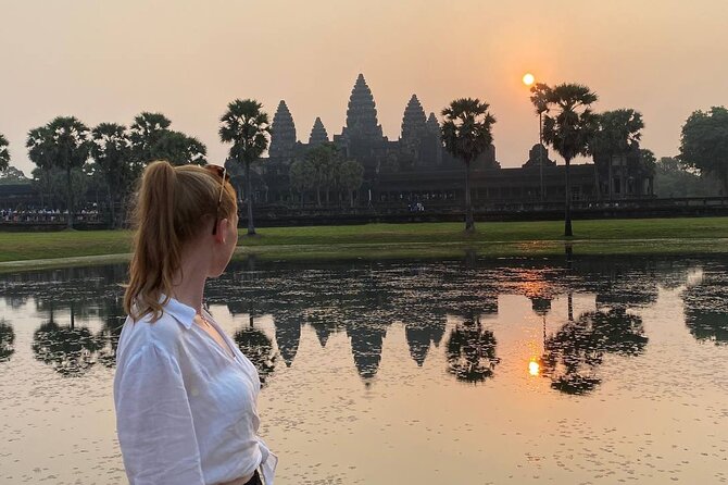 Angkor Wat Sunrise Tour & Archaeological Park Exploration - Why the Angkor Wat sunrise is worth the alarm