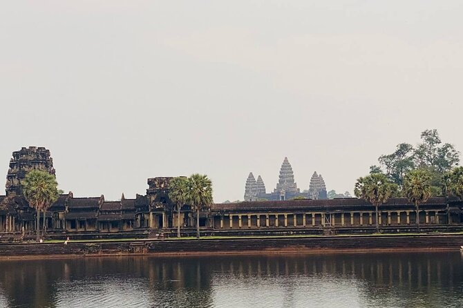 Angkor Wat Sunrise Tour & Archaeological Park Exploration - Booking details and cancellation