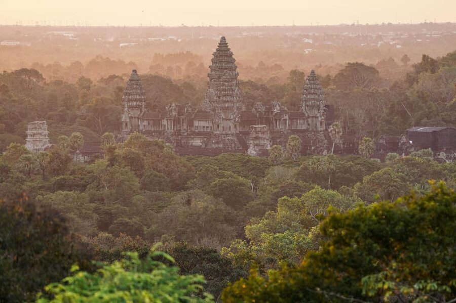 Angkor Wat Sunrise Tour Half-Day (Join-In-Tour) - Small practical details that matter