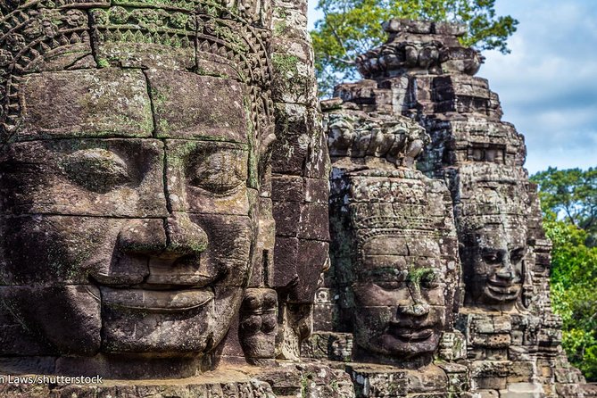 Angkor Wat Sunrise tour with Small - Group and Guide tours - The 4:30 am start and the first ride