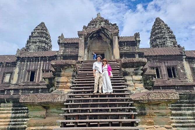 Angkor Wat Tour Deutsch | Private Führung - German guidance and the human side of the day