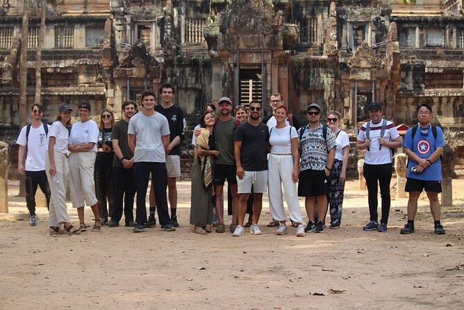 Angkor Wat Tour, Explore The Main Temples With Tour Guide - Transport, group size, and physical effort