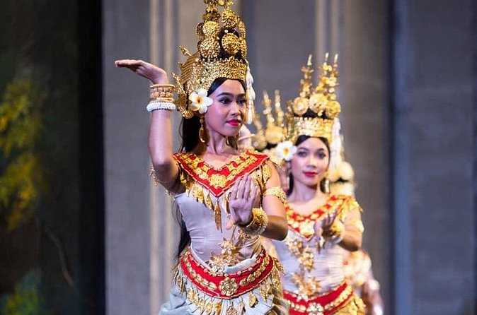 Apsara Dance Show with Buffet Dinner and Transportation Included - Who will enjoy this evening most?