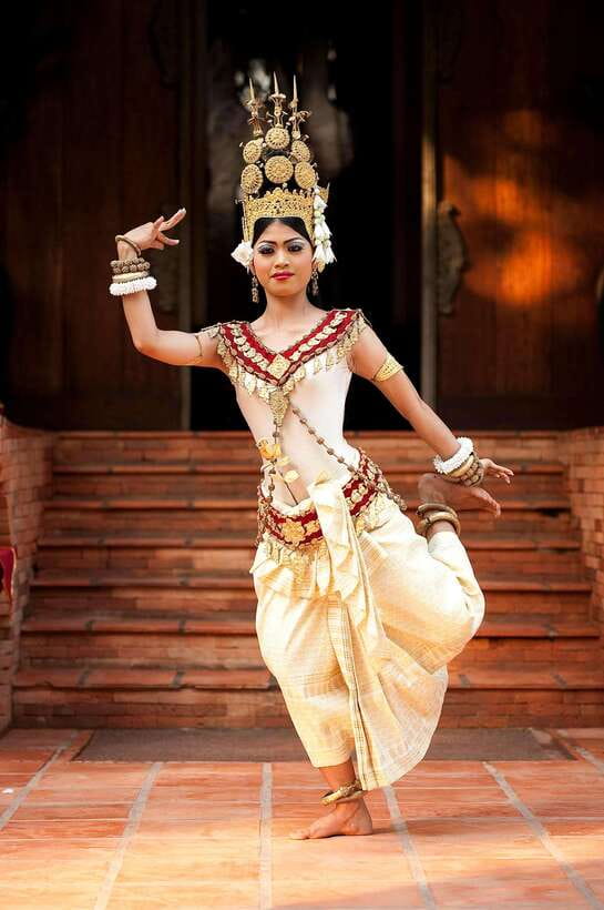 Apsara Performance include Dinner & hotel pick up - Is $29 good value?