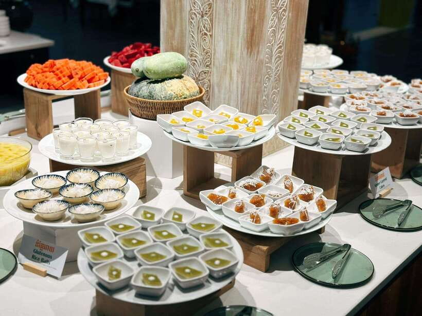 Apsara Performance Including Buffet Dinner & Hotel Pick up - What the 2.5-hour evening feels like