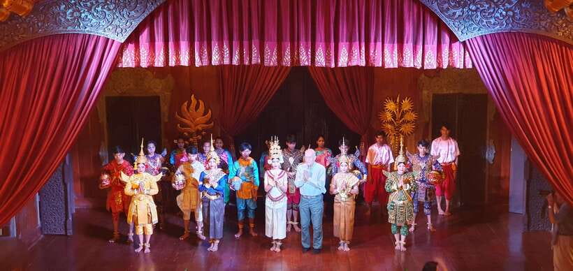 Apsara Theater Performance include dinner & Hotel pick up - What the $44 price really covers