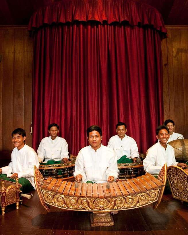 Apsara Theater Performance include dinner & Hotel pick up - Who will enjoy this most