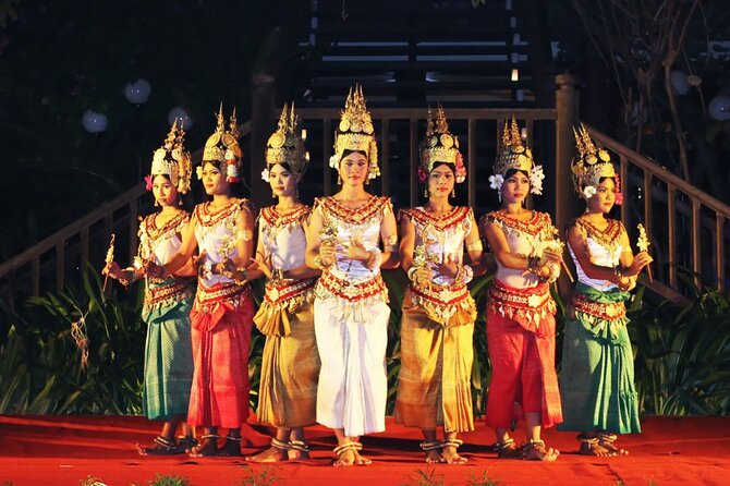 Apsara Theatre Performance include Dinner - The theater setting and seating
