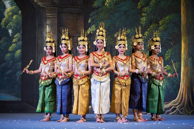Apsara Theatre Performance include Dinner & hotel pick up - A simple evening from hotel pickup to return