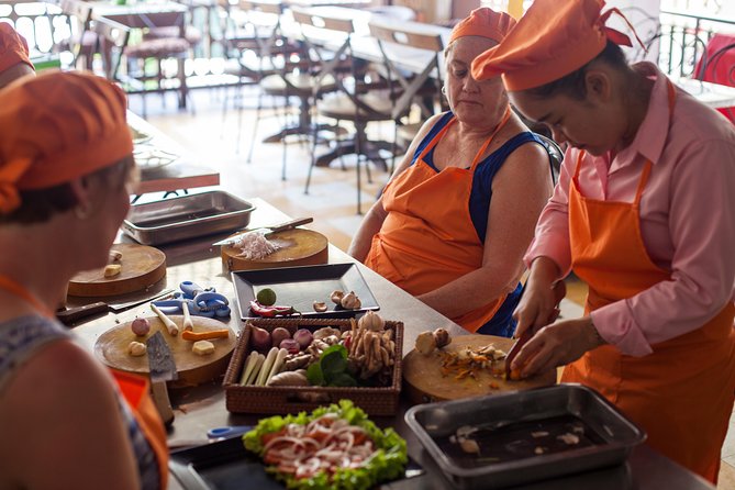 Award-Winning Cooking Class Experience with Professional Teacher - The instructors make the biggest difference