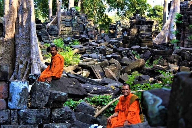Banteay Chhmar Temple & Silk Farm Private Day Trip from Siem Reap - What the $137.75 price includes