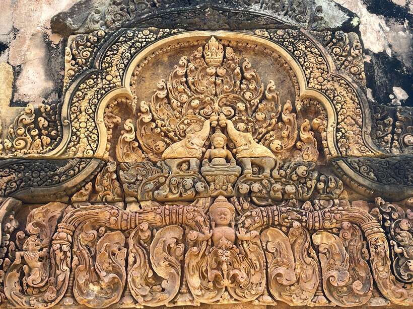 Banteay Srei, Kulen Waterfall & Beng Mealea Small-Group Tour - Lunch and the local side of the day