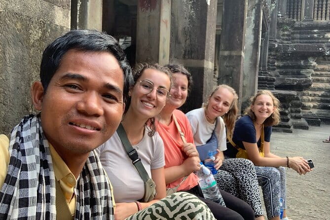 Banteay Srei Temple and Kompong Phluk Village Private Tour - The real value of the $65 starting price
