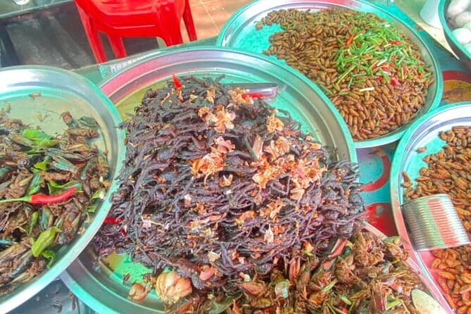 Best Driver Taxi From Siem Reap To Phnom Penh - English Speaking - Spider Market, a local roadside pause