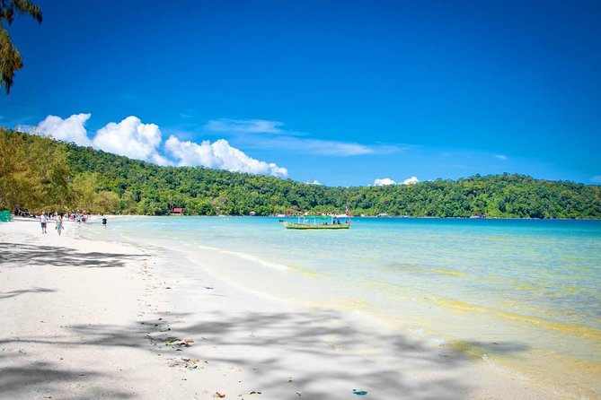 Best of Sihanoukville City Tour from Cruise Port - The Independence Monument starts the city story