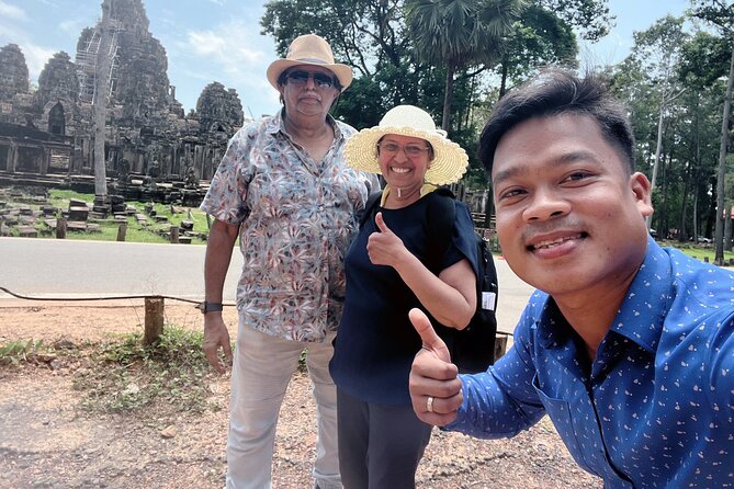 Best Private taxi Phnom Penh to Siem Reap - English Speaking - Meeting Same, the English-speaking driver