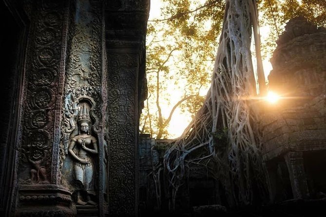 Best Temples Day Tour in Siem Reap with Sunset - Angkor Thom and the Bayon faces
