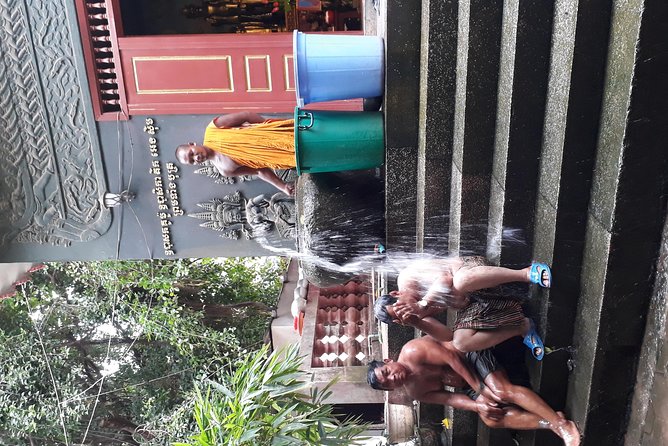 Buddhist Water Blessing and Real Life Experience with Local - Wat Po Banteaychey and the water blessing