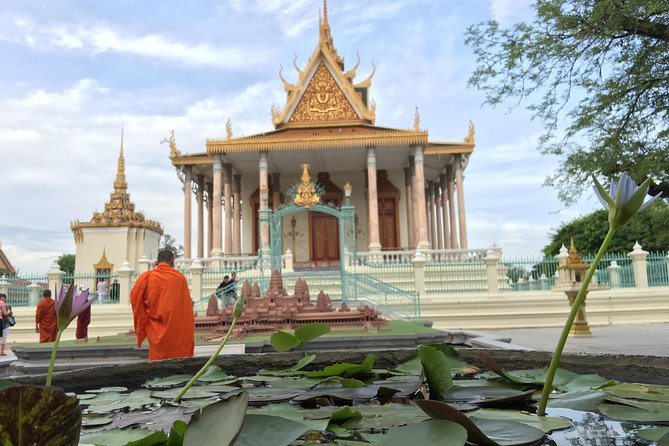 Cambodia 7 Days Tour from Siem Reap to Battambang and Phnom Penh - Battambang by bamboo train