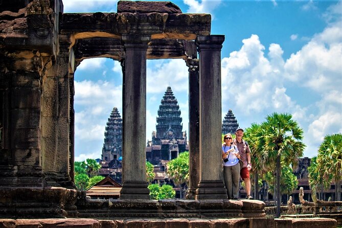 Cambodia Highlight 6 Days Tour from Siem Reap to Phnom Penh - Baphuon, Phimeanakas, and the royal terraces