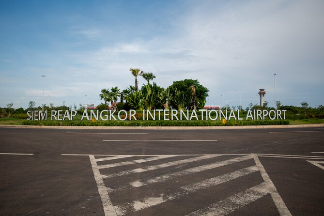 Cambodia Taxi Services 100% Private - What the 50-minute ride is really like