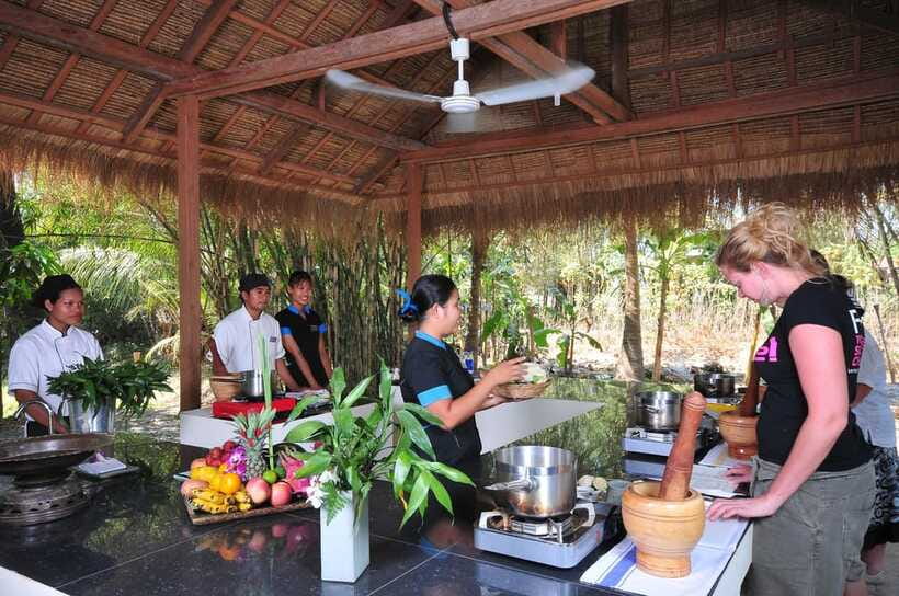 Cambodian Cooking Class from Siem Reap - Afternoon menu: fish on sugar cane, Cambodian curry, and brandy snaps
