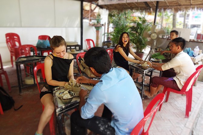 Cambodian Pottery Class in Siem Reap - The tuk-tuk ride from central Siem Reap