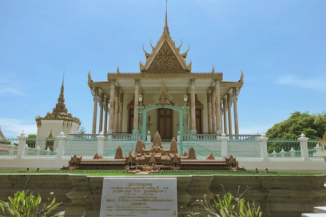 Classic Phnom Penh City Full Day Tour - A full Phnom Penh day with a clear rhythm