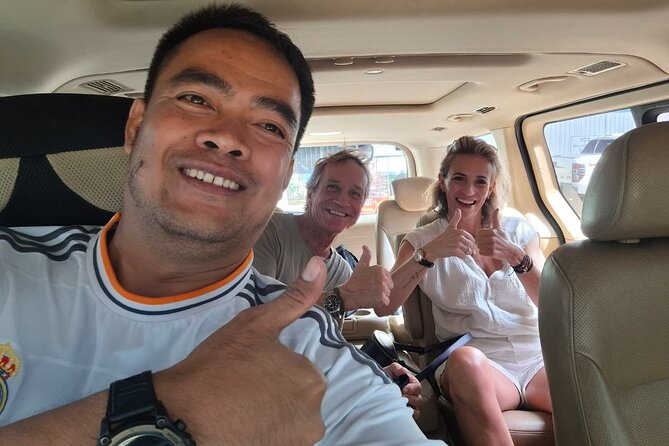 Comfortable Private Transfer Phnom Penh To Siem Reap - Pickup, luggage, and the first hour