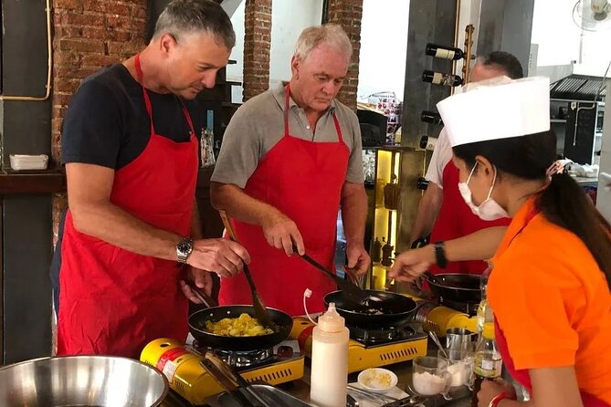 Cooking class in Kampot - The market walk makes the lesson more useful