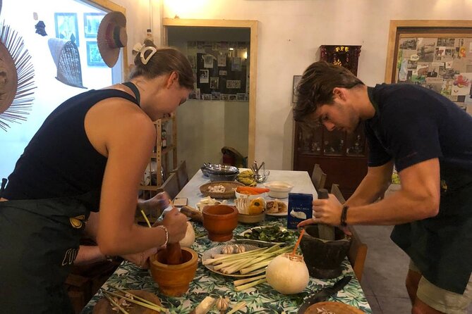 Cooking Class in Phnom Penh - Starting at 5:00 PM with Coconut Water and Fruit