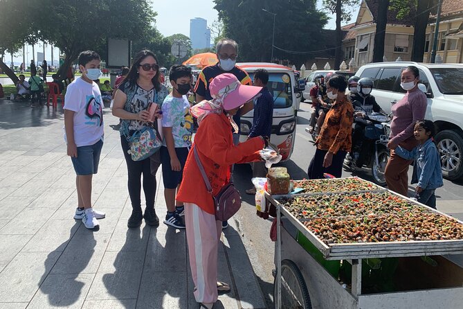 Day Tour In Phnom Penh With Bophany - The Royal Palace and Cambodia’s public face