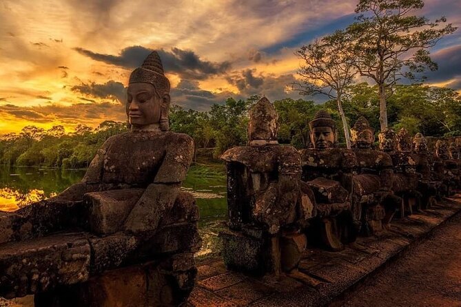 Day trip Phnom Penh to Siem Reap & Return back - A long road to Angkor from Phnom Penh