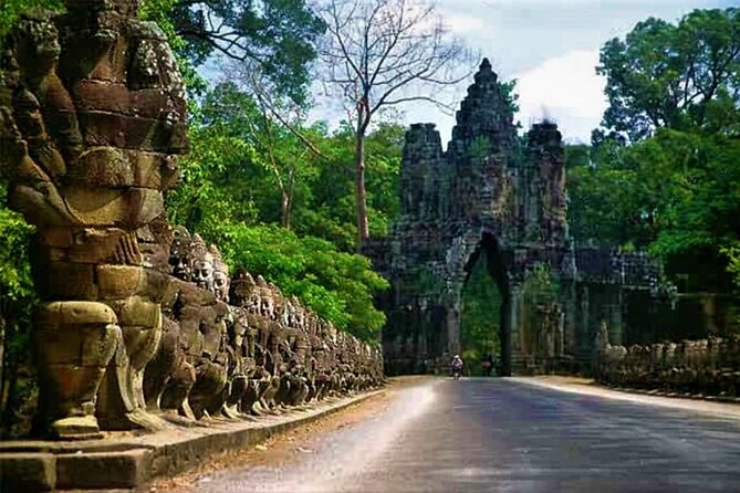 Discover Cambodia 8 Days from Siem Reap to Koh Trong -Phnom Penh - Day 1: A simple arrival in Siem Reap