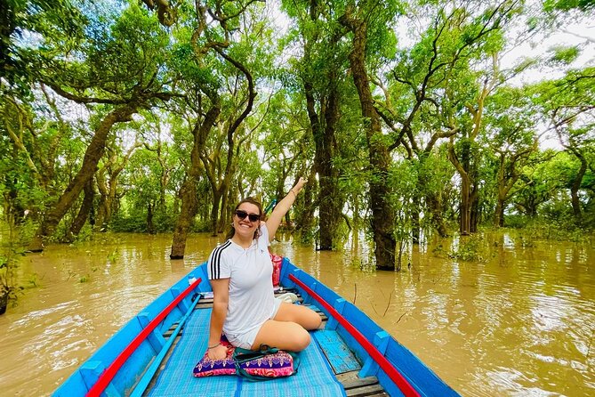 Experience Tranquility: Kampong Phluk Floating Villages Tours - The guides shape the day