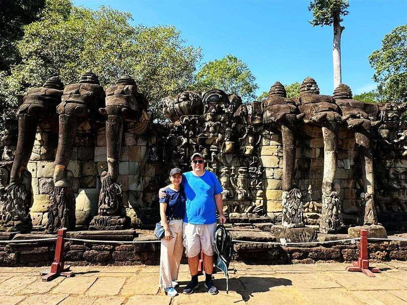 Explore Angkor Temple Sunset With Tour Guided - Phnom Bakheng sunset and the extra climb