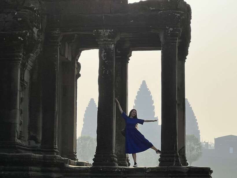 Explore Angkor Wat by Bike and Sunset - A local lunch at the right time
