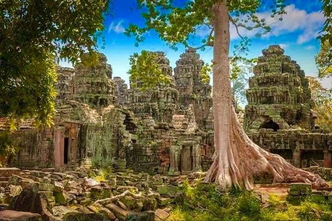 Explore Angkor Wat Sunrise Small Tour Private VIP Car - What the private VIP car adds